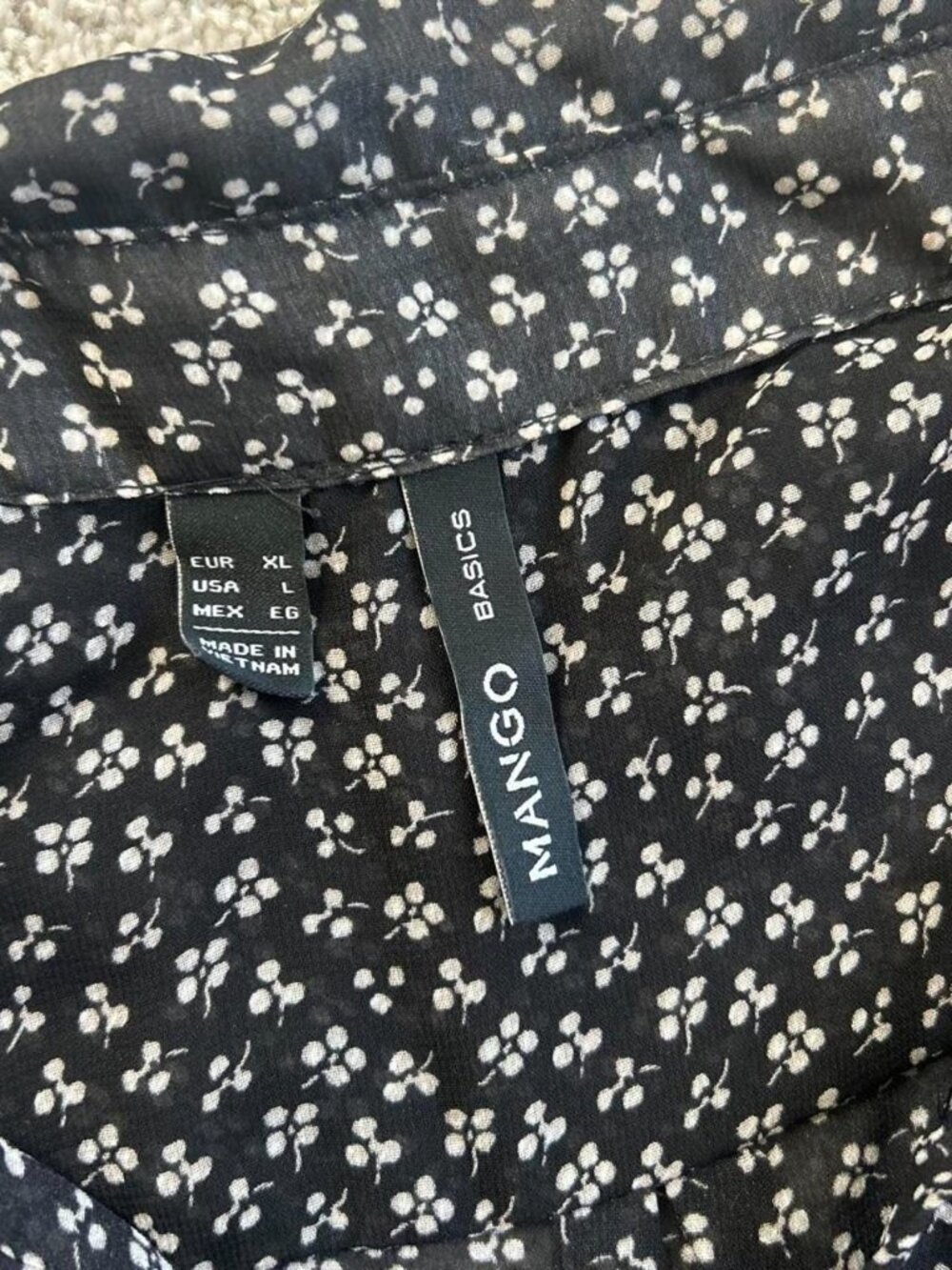 Mango Women's Black Floral Size Large Long Sleeve sheer